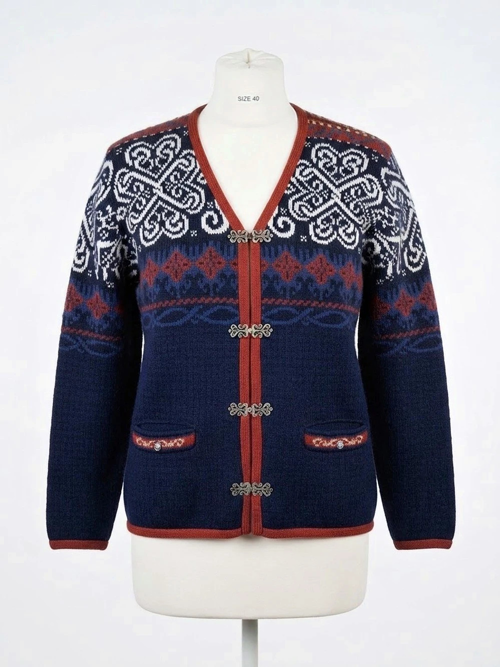 Vintage 100% Wool Nordic Cardigan Knit Sweater Silver Pewter Clasps Sz 40